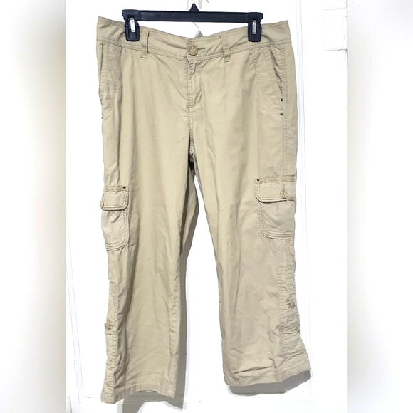 c a r g o : Caslon Khaki Cargo Pants Capri Pants - Picture 3 of 12